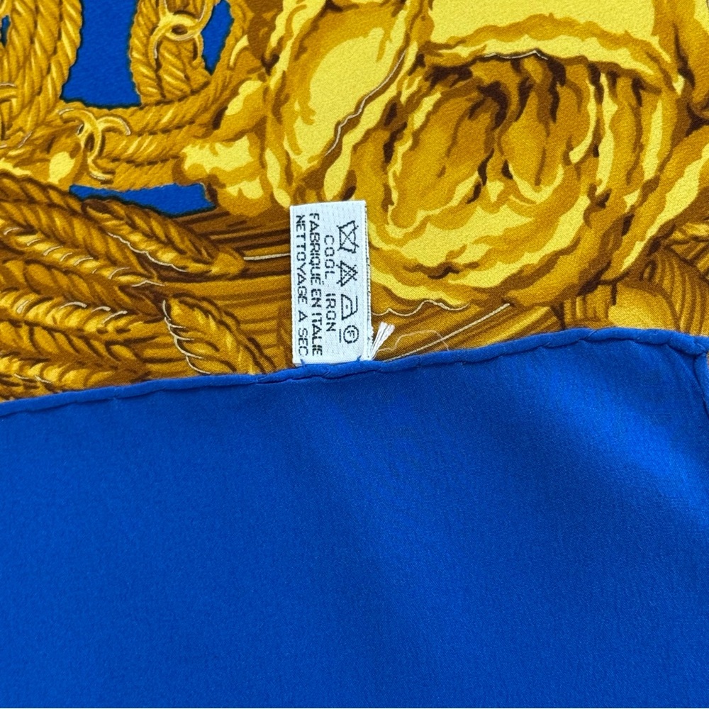 Authentic Chanel Scarf - Picture 6 of 8